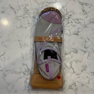 NWT FitKicks Purple & Gray Active Footwear Size Medium 7-8 Woman’s